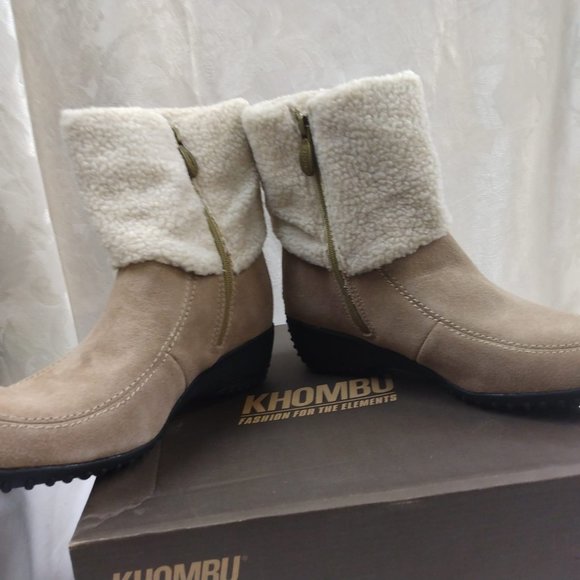 NIB Size 9M Khombu Beige Moon Dance Low Leather Ankle Boots - Picture 4 of 8